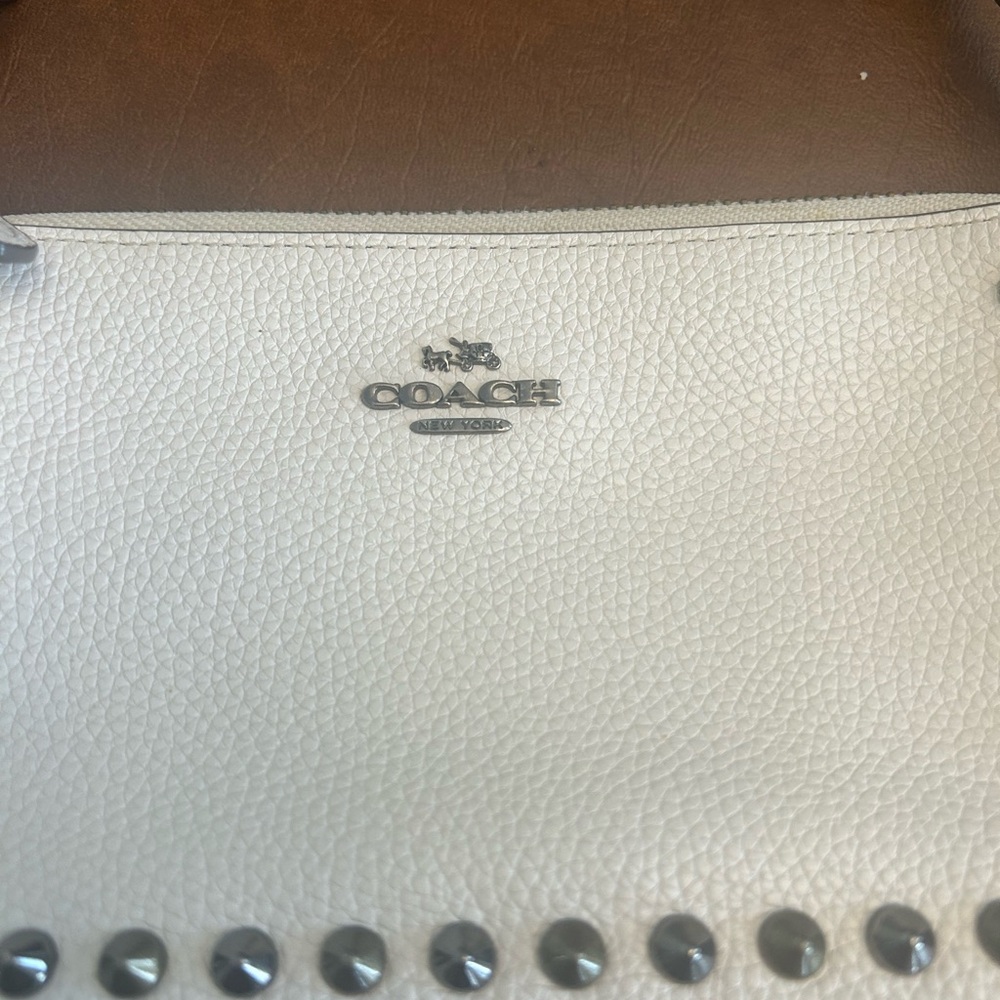 Coach Studded Pebbled Leather Nolita 19 Wristlet Bag Cream/ White  Silver Chain - Picture 3 of 10
